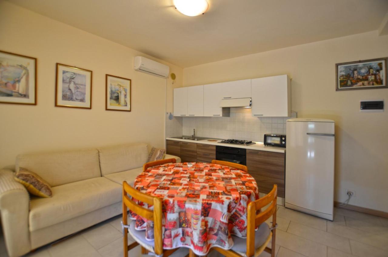 Sorici Apartments Luaran gambar