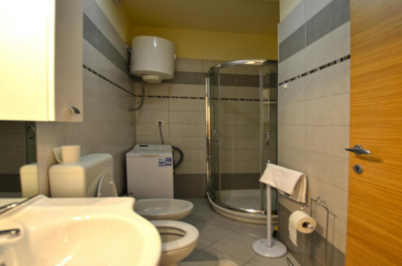 Sorici Apartments Luaran gambar