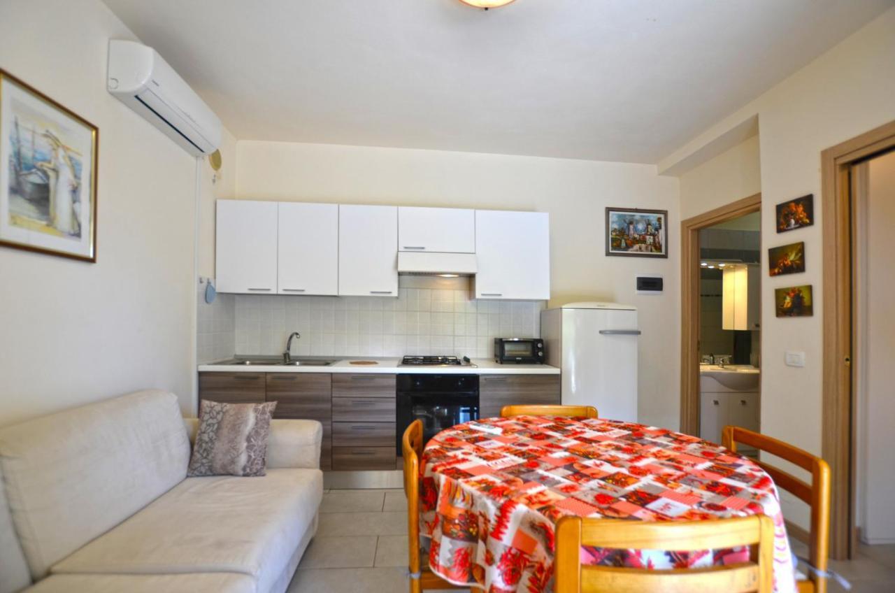 Sorici Apartments Luaran gambar