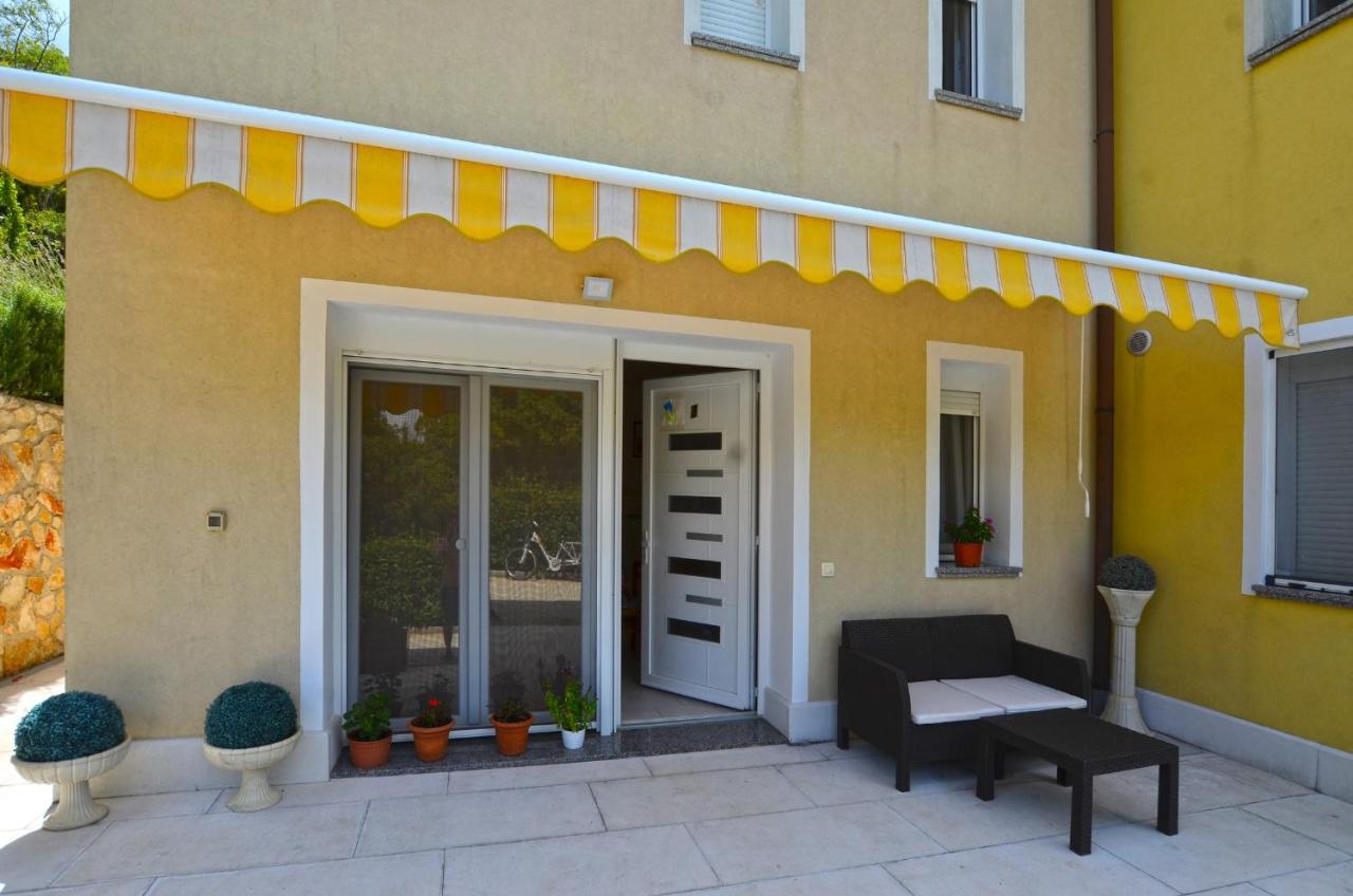 Sorici Apartments Luaran gambar