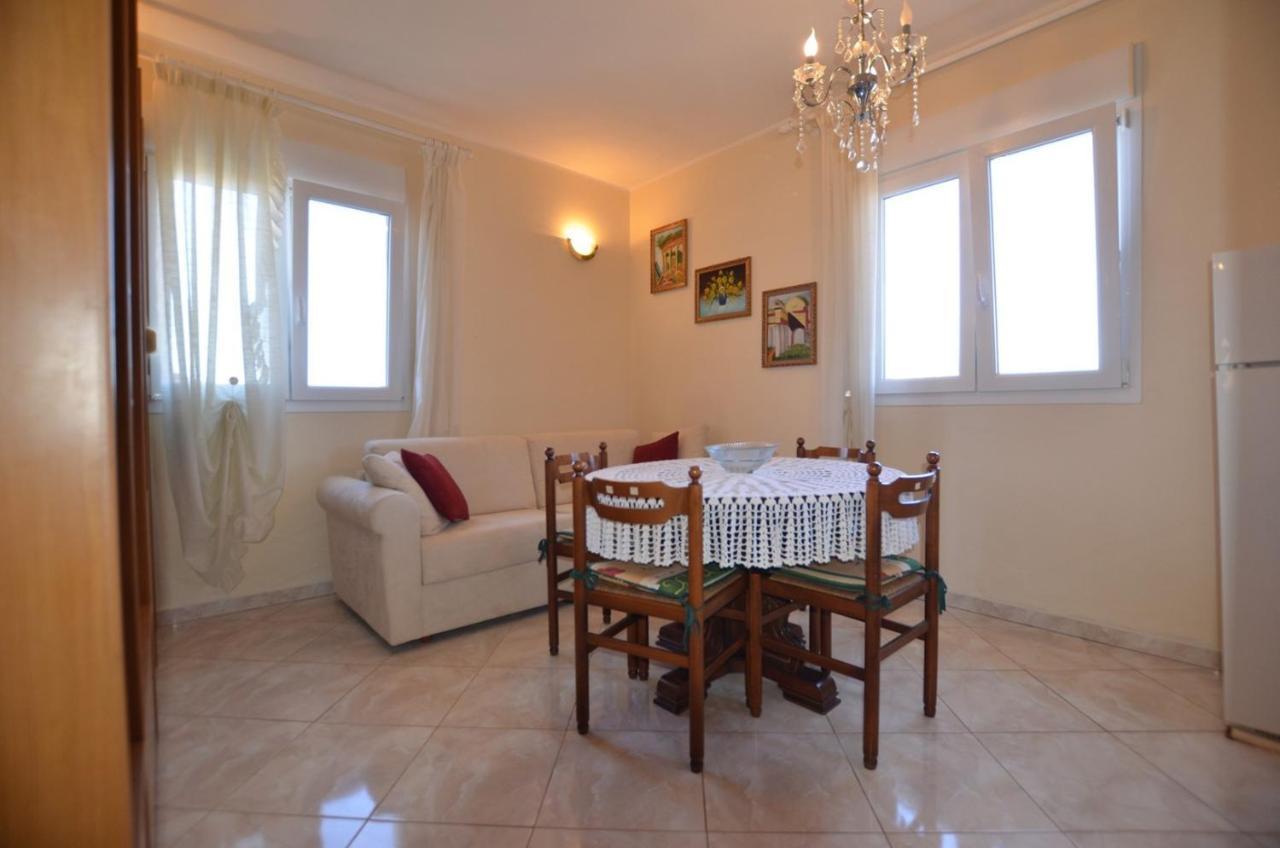 Sorici Apartments Luaran gambar