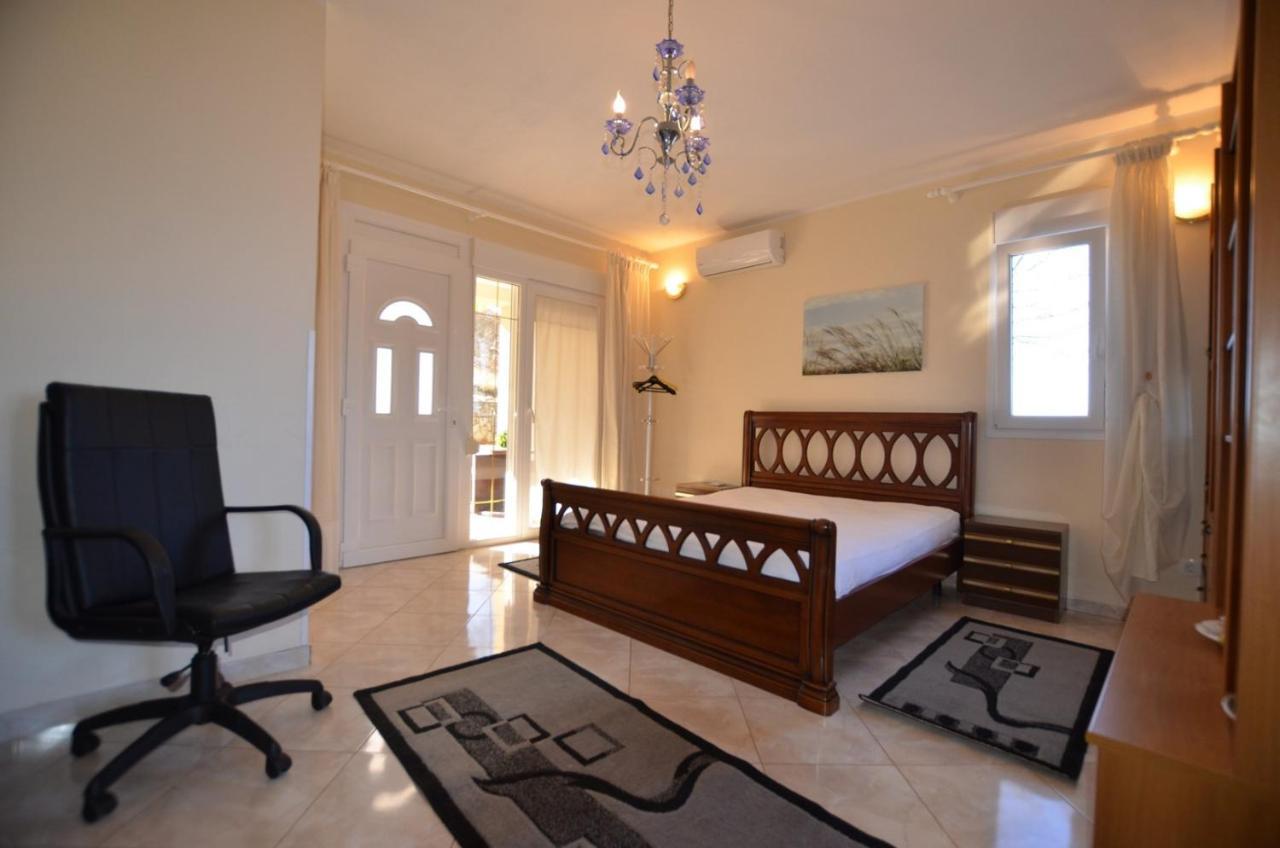 Sorici Apartments Luaran gambar