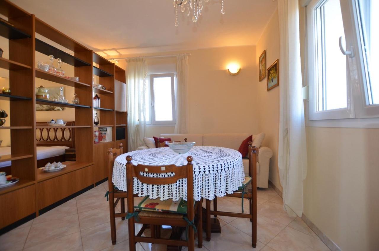 Sorici Apartments Luaran gambar