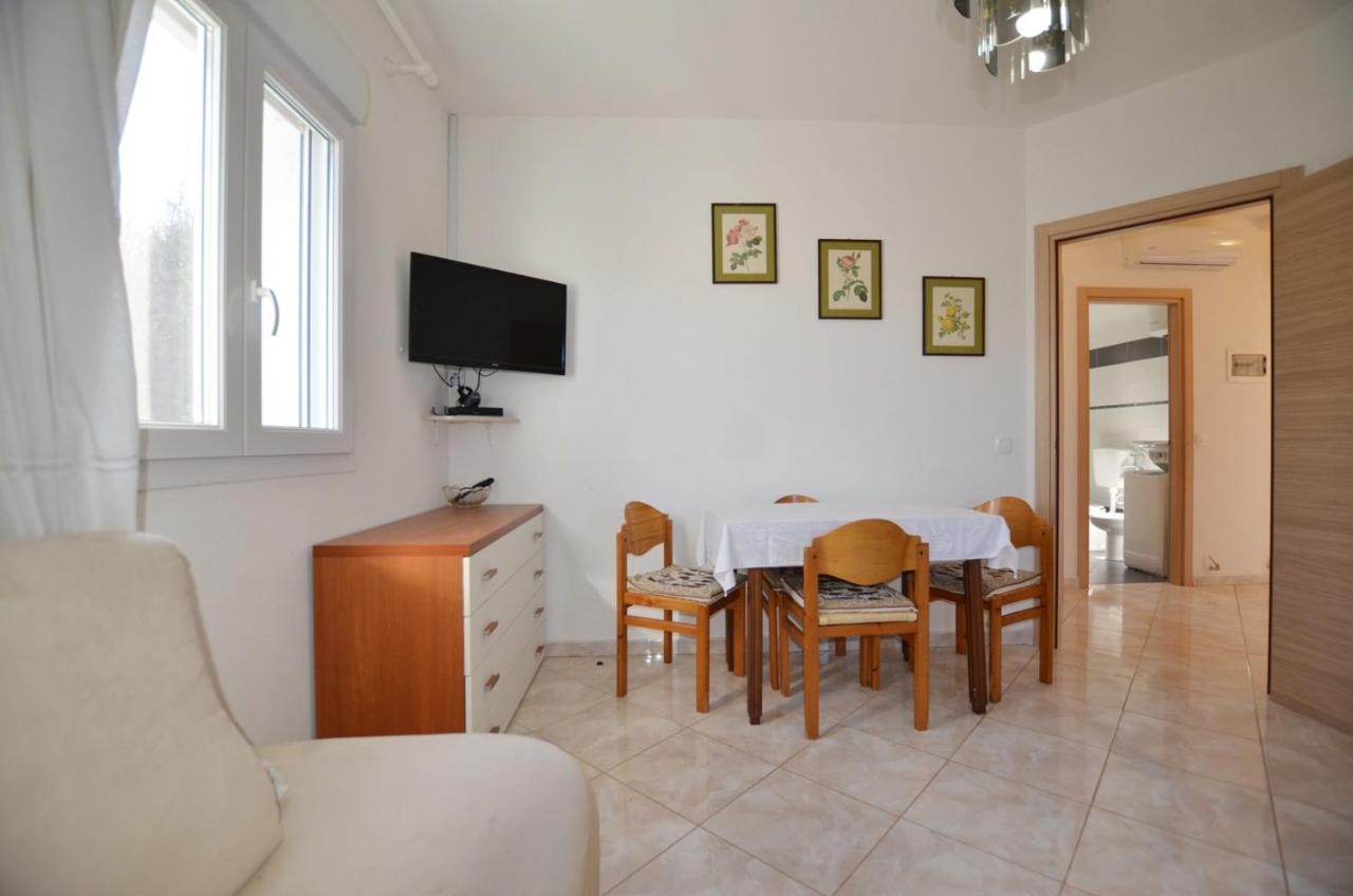 Sorici Apartments Luaran gambar