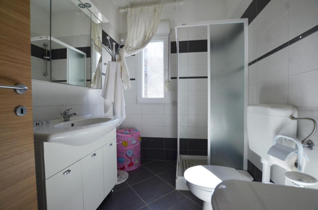 Sorici Apartments Luaran gambar